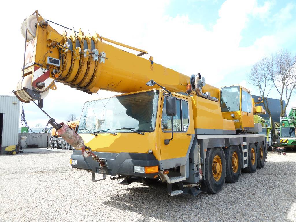 <span style="font-weight: normal;">LIEBHERR LTM 1080</span>